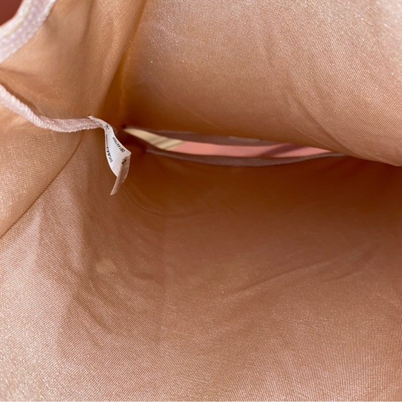 Taupe ‘Thats Hot’ Bodysuit Small Longsleeve White Cream Off Shoulder Free People - Picture 13 of 16